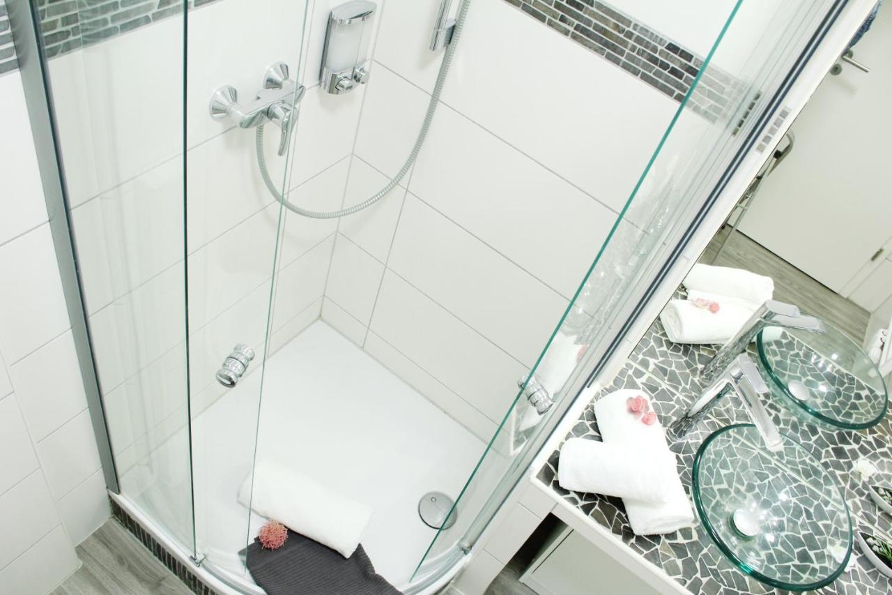 Secret Hideaways Cozystudio Superior Apartments Mit Wifi L 450M Bis Uni L Messe L Flughafen L Zoo 杜伊斯堡 外观 照片